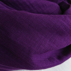 超幅広・二重巻きタイプ（約50✕150）エアータンブラー加工が施されたスラブ・ダブルガーゼのスヌード☆バイオレット/紫 2枚目の画像