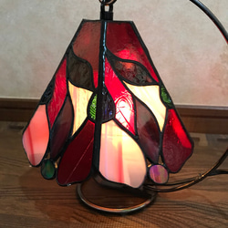 ステンドグラス　テーブルランプ　赤　レトロ 赤いランプ ステンドグラス スタンドライト・テーブルランプ