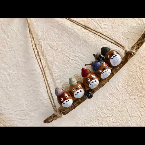 どんぐりインテリア タペストリー・壁掛け 今市梨絵 通販 4888704