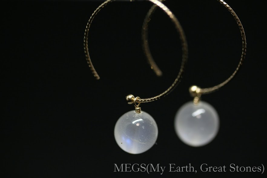 【K10 ロイヤルブルームーンストーン】Seven Galaxies『月 Artemis 月曜日』ピアス(スリランカ産)