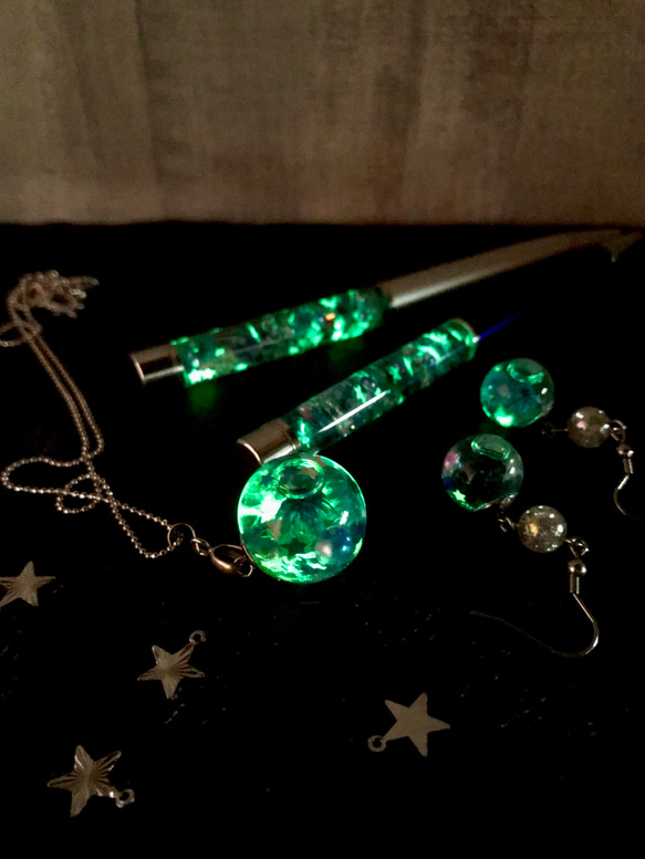 ハーバリウムボールペン 銀河（替芯１本付き） 4枚目の画像