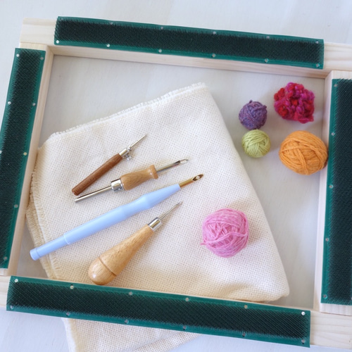 取り扱い終了のためラスト1個＊DIYニードルパンチ専用刺繍枠