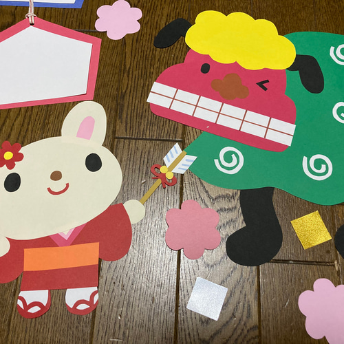 お正月壁面飾り　１月壁面飾り　絵馬掛け壁面飾り お正月壁面飾り 1月壁面飾り 絵馬掛け壁面飾り - メルカリ