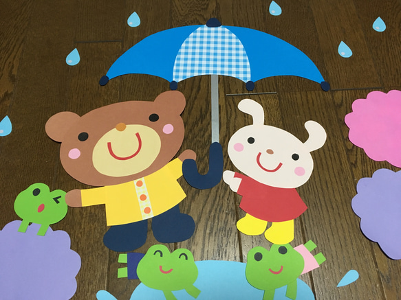 ☆大きな壁面飾り☆雨の日でも楽しいよ 梅雨 傘 ６月 幼稚園 保育園 施設 病院 2枚目の画像