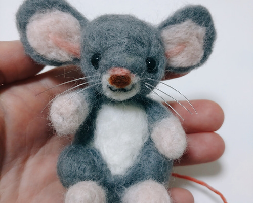 羊毛フェルトマスコット☆ネズミさん 羊毛フェルト Ayn.キツネイズム