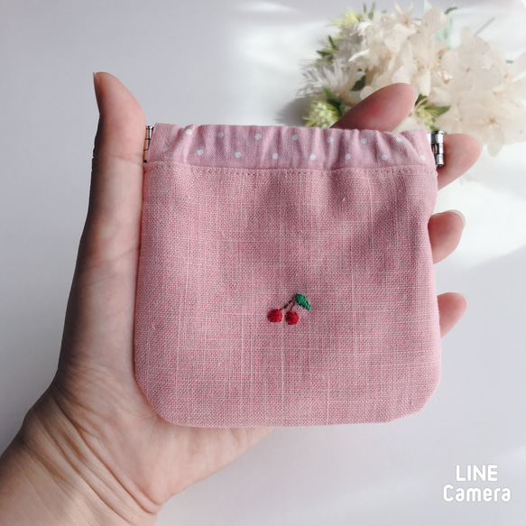 ハンドメイド✳︎ マチあり巾着さくらんぼ刺繍くすみピンク
