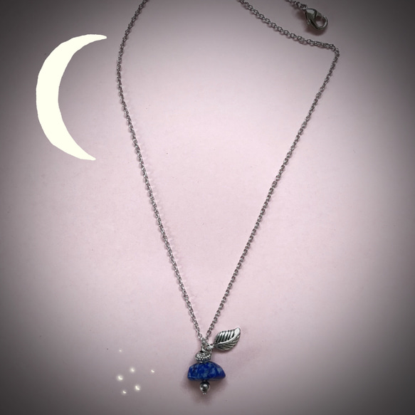 lapis lazuli necklace 1枚目の画像