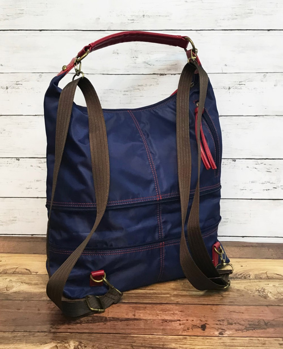 ナイロン+フェイクレザー　4way　リュック　セミショルダー　NAVY 7枚目の画像