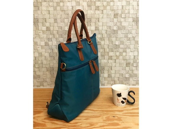 新色♬ ナイロン+フェイクレザー　4way BAG  BLUE 2枚目の画像