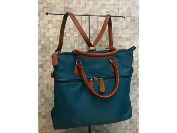 新色♬ ナイロン+フェイクレザー　4way BAG  BLUE 4枚目の画像