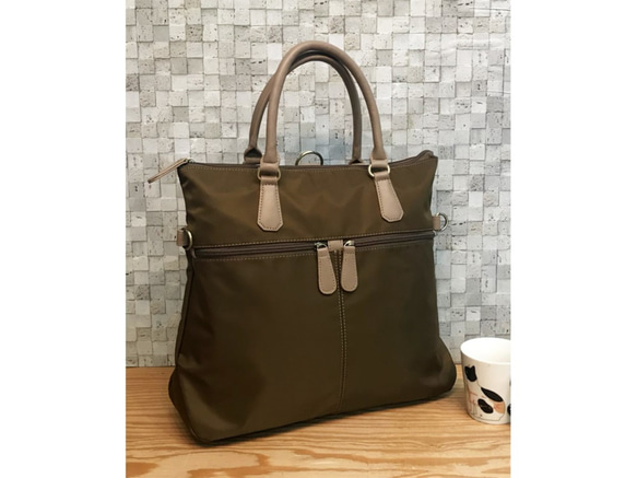 新色♬ ナイロン+フェイクレザー　4way BAG  M/BROWN 3枚目の画像