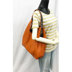 「LAST SALE♪」パンチングメッシュ♪　PUトート　2way セミショルダー　ORANGE 8枚目の画像