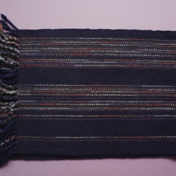 手織り　ウール100％　パープル系ストライプ　マフラー　040 2枚目の画像