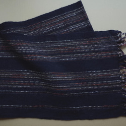 手織り　ウール100％　ネイビー系ストライプ　マフラー　043 5枚目の画像