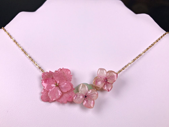Swarovski ピンククリスタル 花 スワロフスキーフラワーピンククリスタル