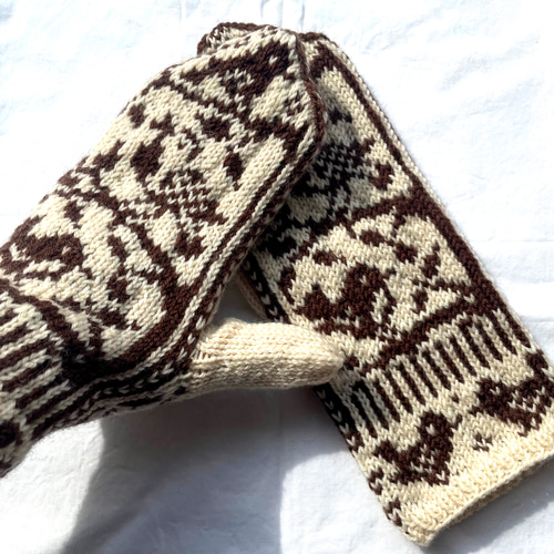 鳥模様編み込みミトン 手袋・ミトン kuuipo123 通販 12581476｜Creema