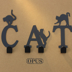 【OPUS Dongqi Metalworking】 猫がA字に出逢う時 フック 黒 / 壁掛けフック / 室内装飾ラック / 4枚目の画像