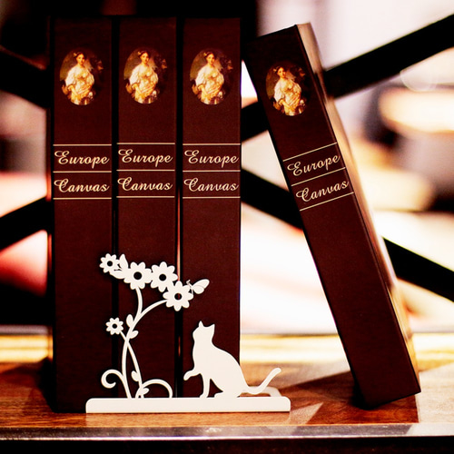 フィンランドの新しいアンティークブック Uusi Antiikkikirja フィンランドの新しいアンティークブック Uusi Antiikkikirja