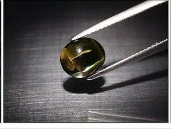 天然石 キャッツアイ アゲート 2.45ct ルース スリランカ産　綺麗なキャッツアイ！ 5枚目の画像