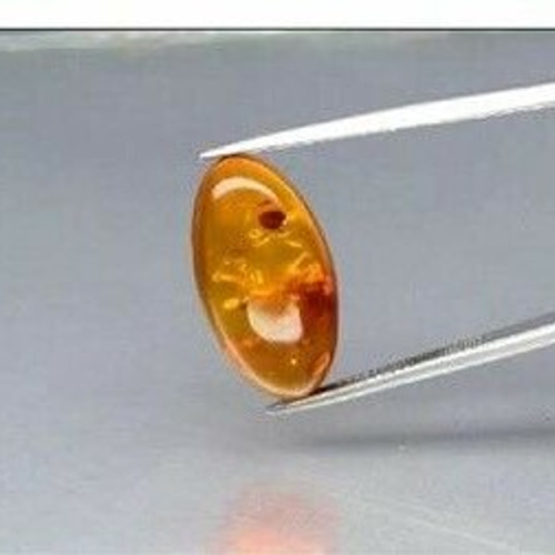 大粒5.20ct！天然石 アンバー 琥珀 ルース ポーランド産 綺麗な