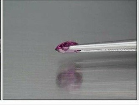 天然石 ロードライト ガーネット ルース 0.73ct マダガスカル／アフリカ産　華奢で可愛らしい小粒感！ 9枚目の画像