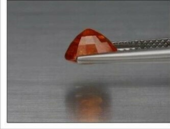 天然石 スペサルティン ガーネット ルース 1.99ct ナンビア／アフリカ産 非加熱　優しく綺麗な色味！ 8枚目の画像