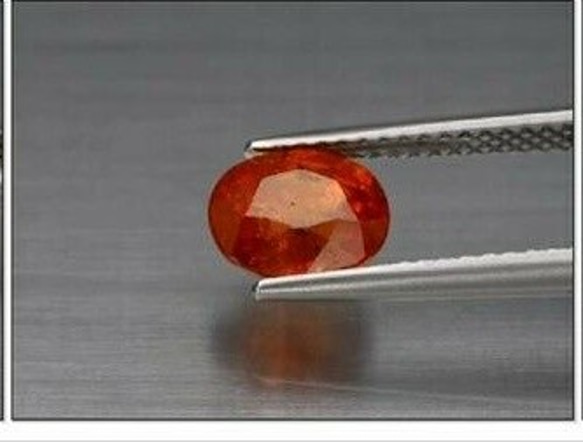 天然石 スペサルティン ガーネット ルース 1.99ct ナンビア／アフリカ産 非加熱　優しく綺麗な色味！ 9枚目の画像