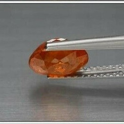 天然石 スペサルティン ガーネット ルース 1.99ct ナンビア／アフリカ産 非加熱　優しく綺麗な色味！② 6枚目の画像