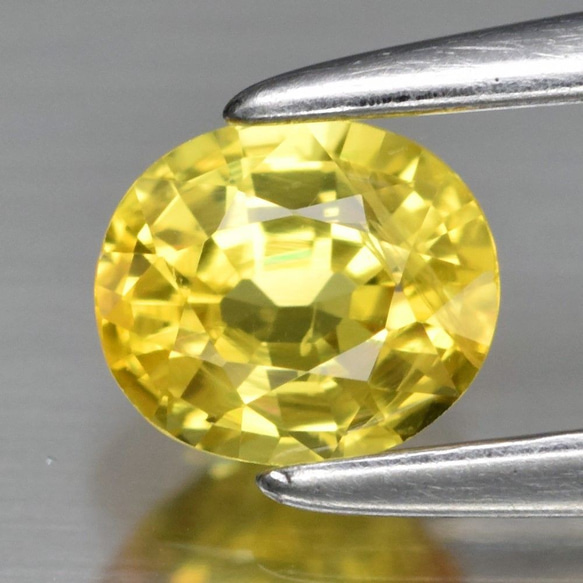 天然 イエロー サファイア ルース 0.38ct チャンタブリー産