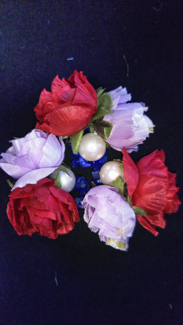 ラピスラズリサザレと薔薇造花のリング 1枚目の画像