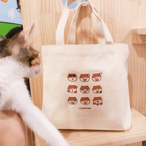 グアピ猫の9つの正方形グリッドキャンバストートバッグ（ランチバッグ