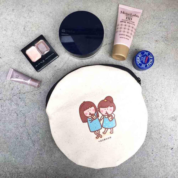 一起喝の珍奶日常 帆布圓型包 (化妝包) 手工印製 Make-up bag 第8張的照片