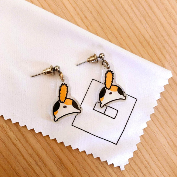 三花貓屁屁の抗敏耳針 / 耳環耳夾 (炸毛款) Cats Earring Meow! 第2張的照片