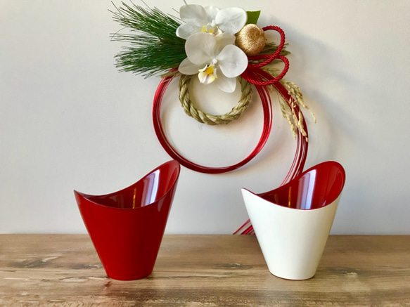 新品未使用 アソベ漆器 2段重 紅白牡丹 新品未使用 アソベ漆器 2段重 紅白牡丹