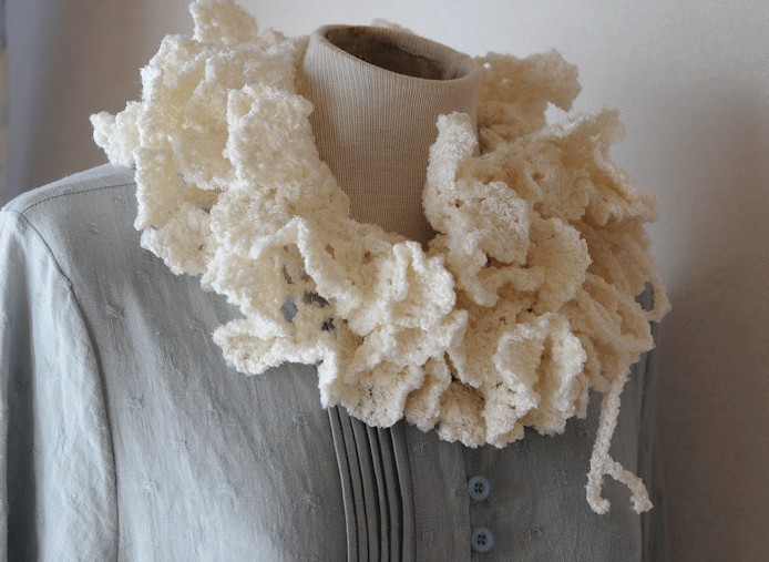 確認用No.278♡フリースマフラー♡白♡ハンドメイド ♡フリル ♡フリル 確認用No.278♡フリースマフラー♡白♡ハンドメイド