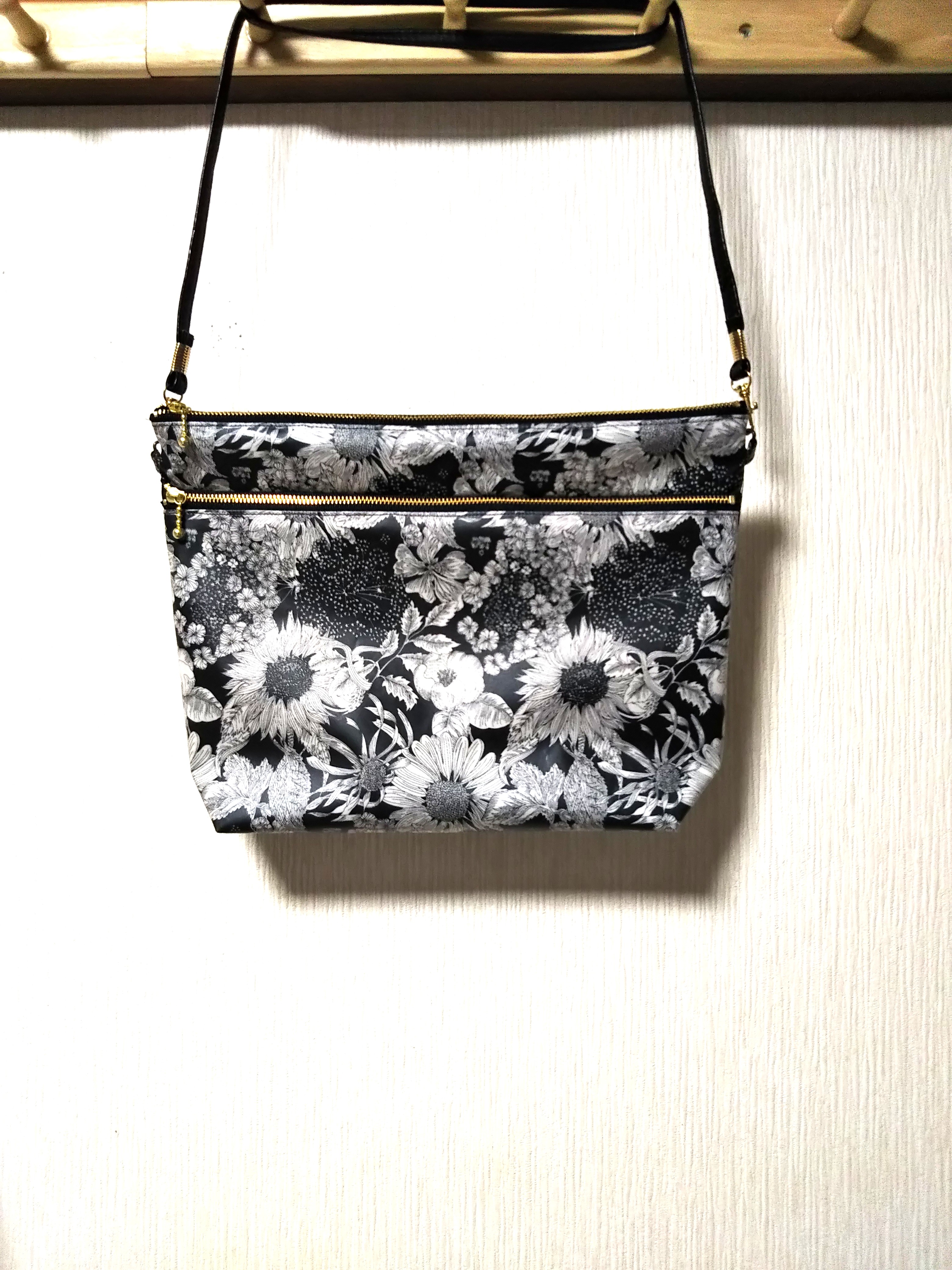 レド様　ハンドメイド　リバティ　ムーンモス　バッグ　オーダーページ Favoris～リバティラミネート: ムーンモス(ブラウン)×リネン色8