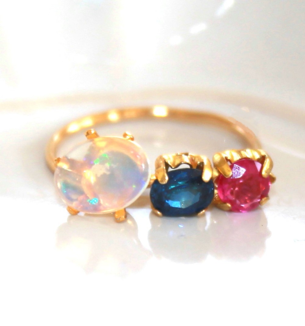 - tricolor -Sapphire & Ruby & Opal Ring