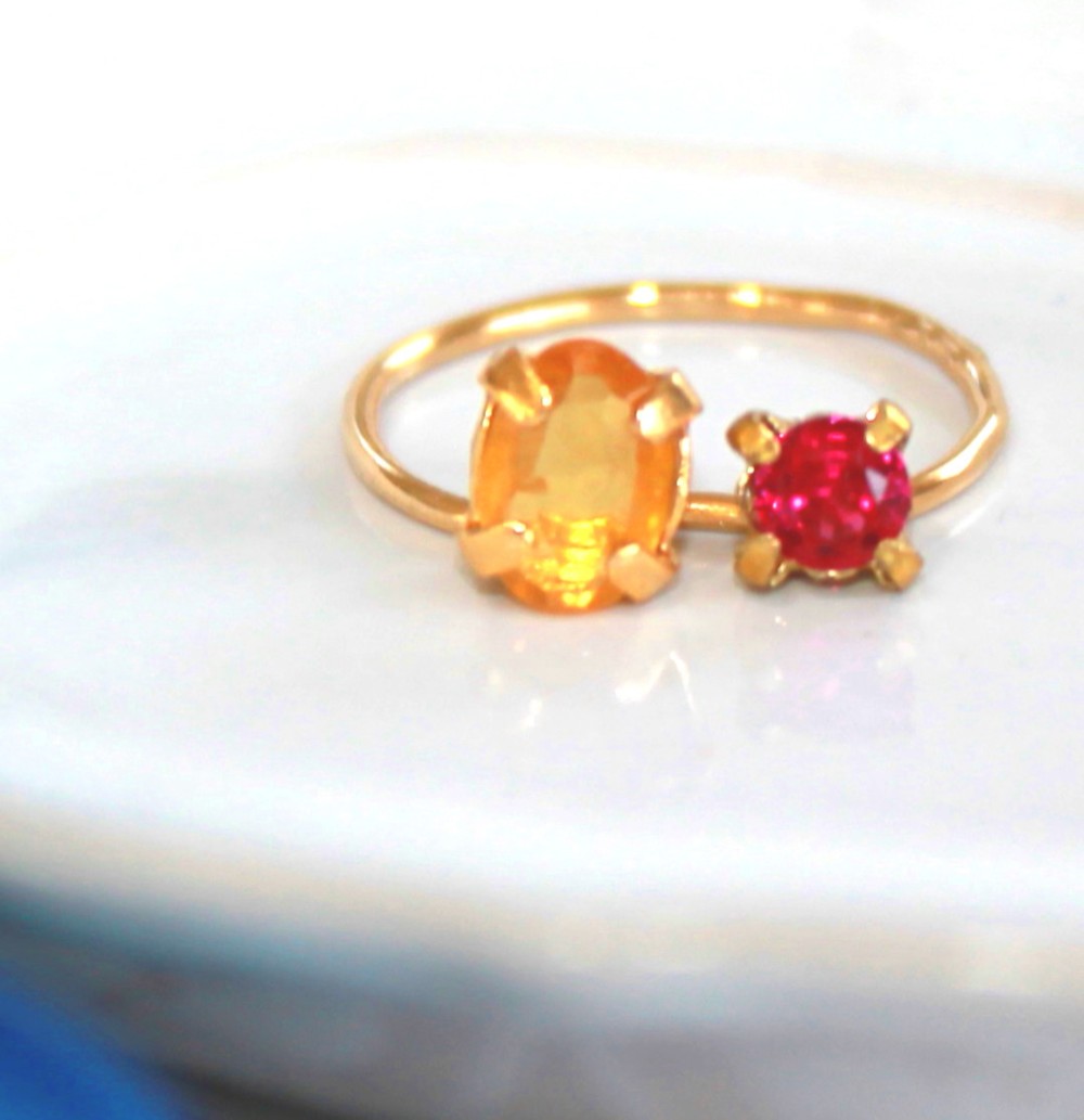 - amame - Yellow Sapphire & Ruby Ring