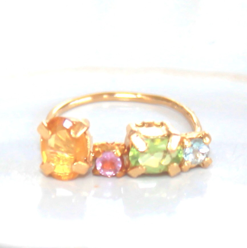 - amami - Yellow & Pink Sapphire & Aqua & Peridot Ring