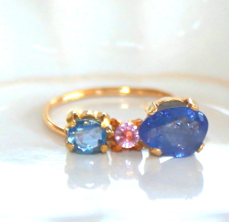 - blue ribon - Tanzanite & Pink & Blue Sapphire Ring