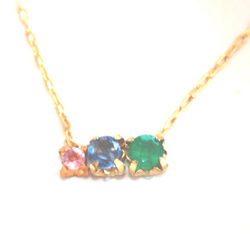- pink no mori - Pink & Blue Sapphire & Emerald Necklace 2枚目の画像
