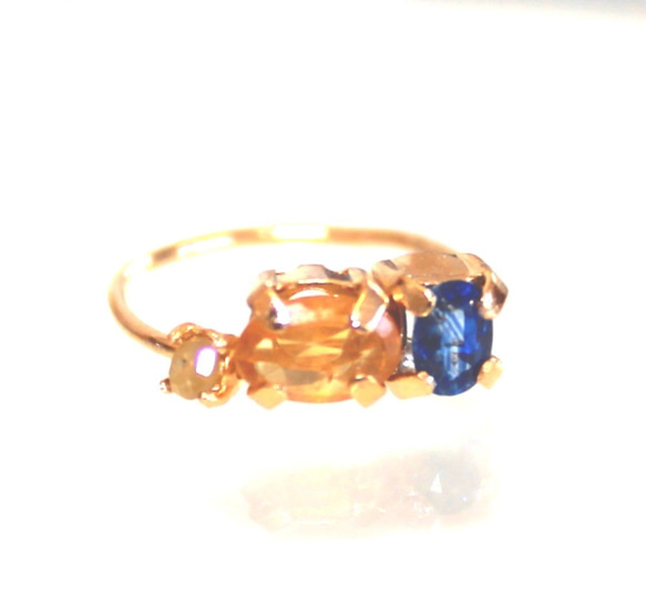 k18gp- color - Yellow Diamond & Yellow & blue Sapphire Ring 1枚目の画像