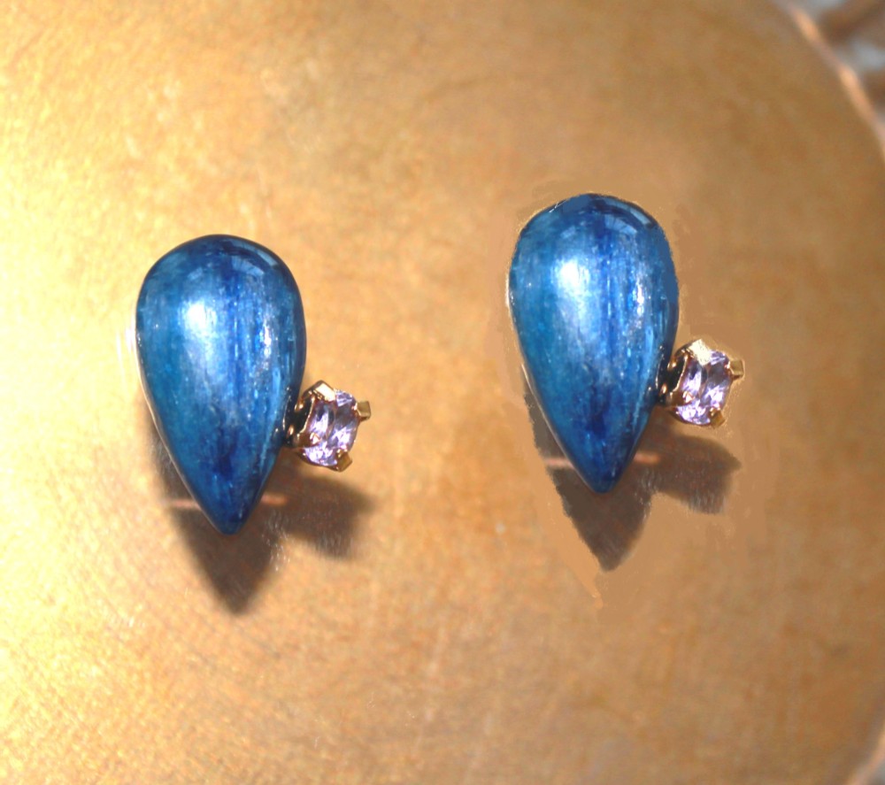 k18gp- special - Blue Kyanite Pierced Earrings