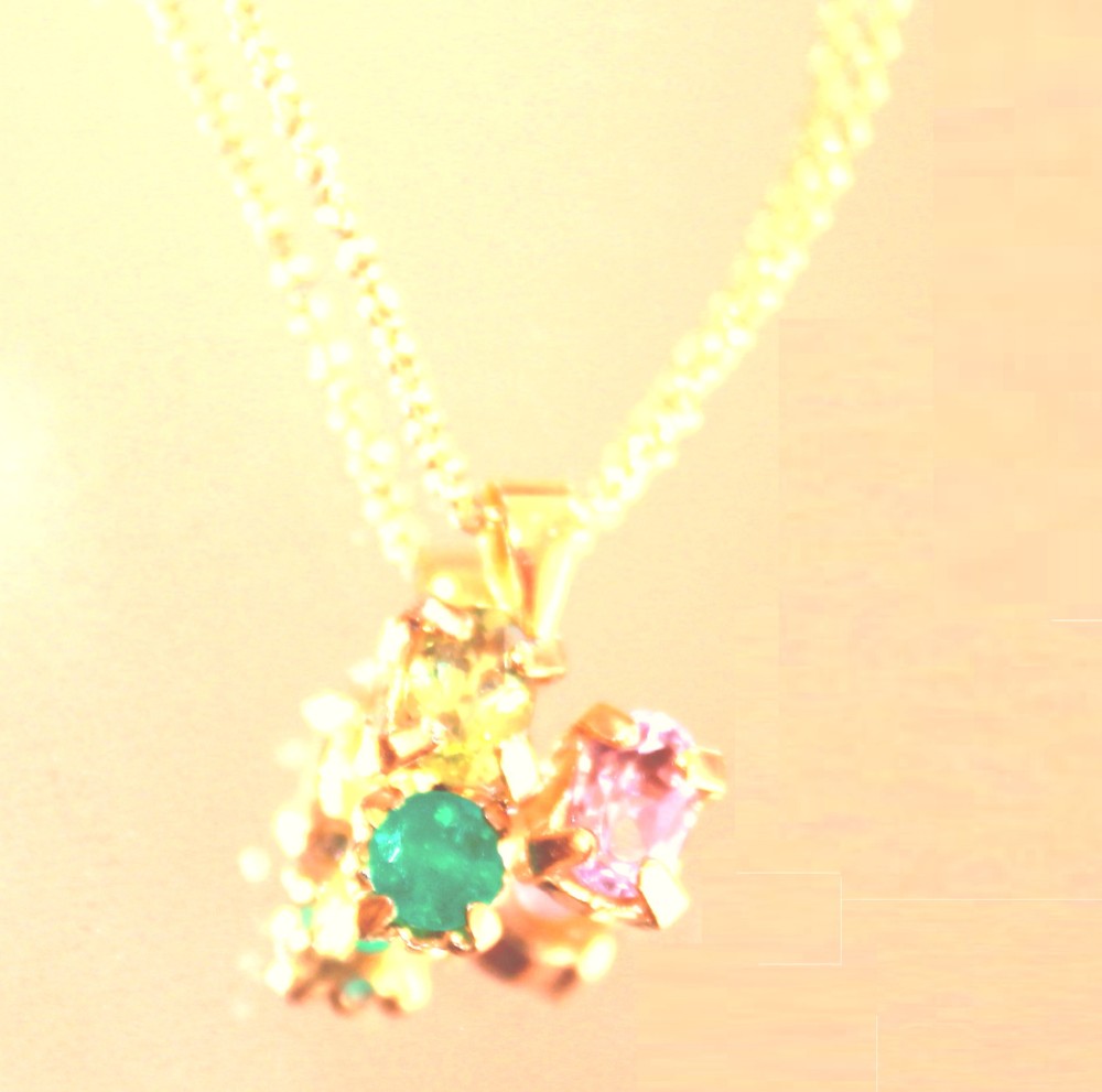 k18 - Grossular Garnet & Emerald & Amethyst Necklace