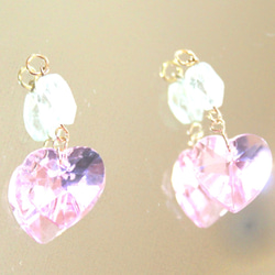 Creema限定 k18gp Green amethyst & hearts earrings +"sapphire" 2枚目の画像