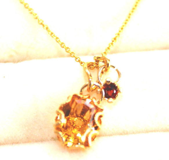 vintage citrine + garnet charm -14kgf- necklace +present 1枚目の画像