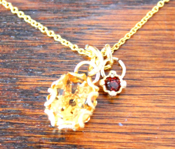 vintage citrine + garnet charm -14kgf- necklace +present 2枚目の画像