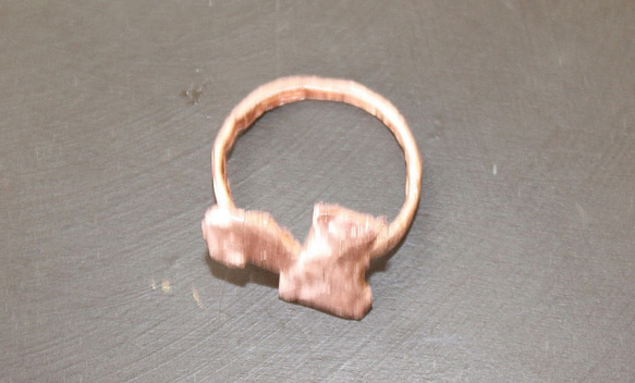 spring copper ring ”リス” +"sapphire" present 4枚目の画像