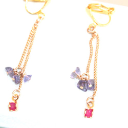 -k18gp- Ruby & iolite charm earrrings +"sapphire"present 2枚目の画像