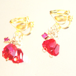 k18gp Ruby & red vintage glass charm earrrings +"sapphire" 1枚目の画像